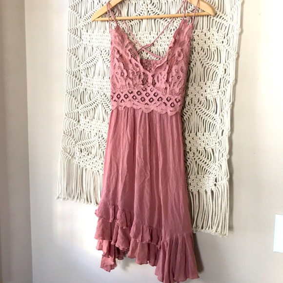 Free People Dresses & Skirts - Free People boho Gypsy flowy pink lace mini dress sz Small